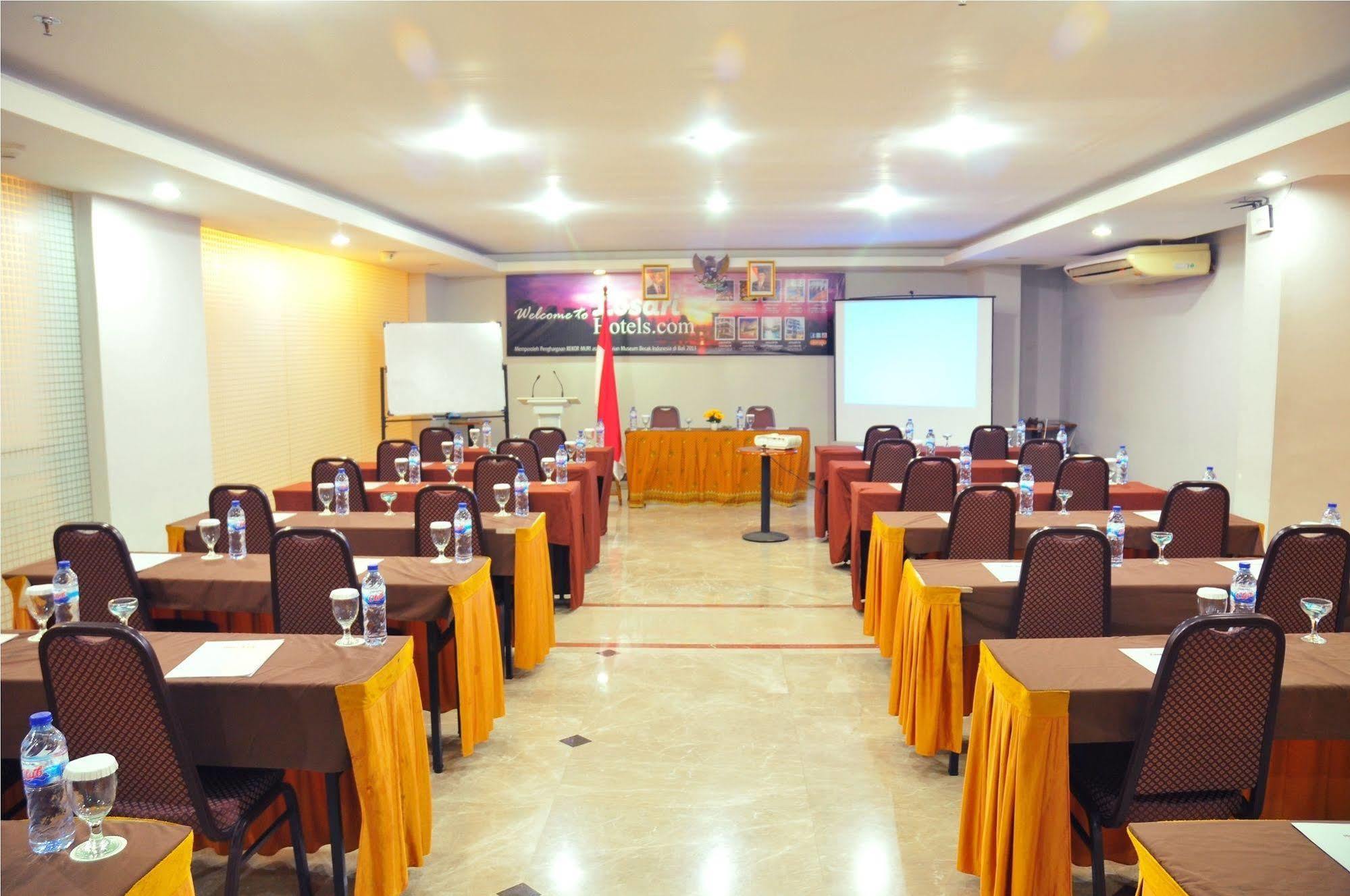 Losari Roxy Hotel Jakarta Exterior photo